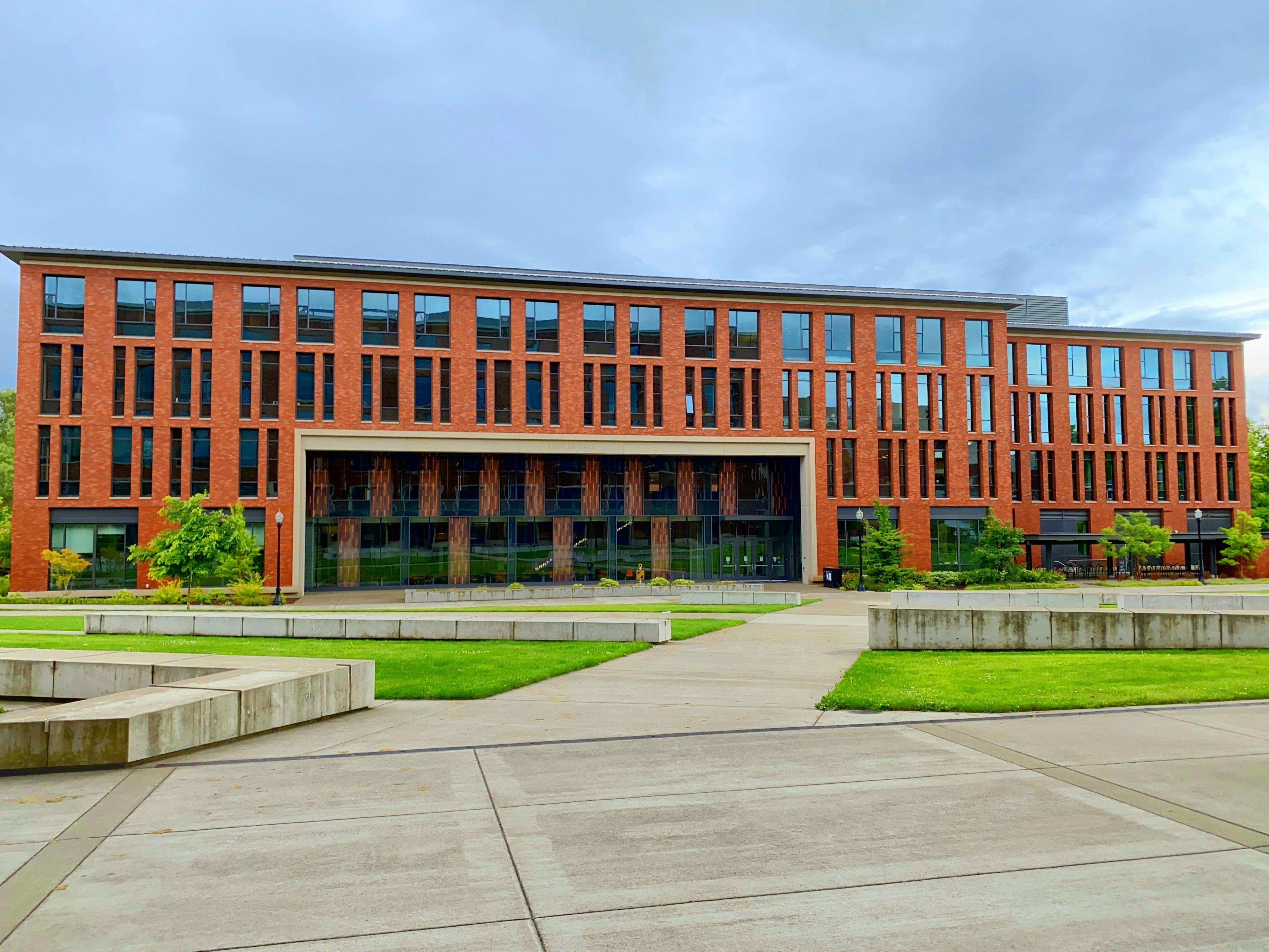 Universidad LECENI